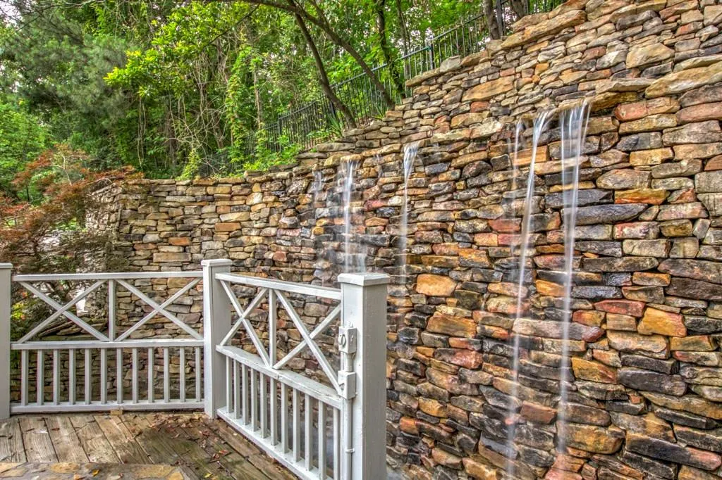 5755 Heards Forest Drive, Atlanta, Georgia 30328, 4 Bedrooms Bedrooms, ,5 BathroomsBathrooms,Residential,Sold,5755 Heards Forest Drive,6031982