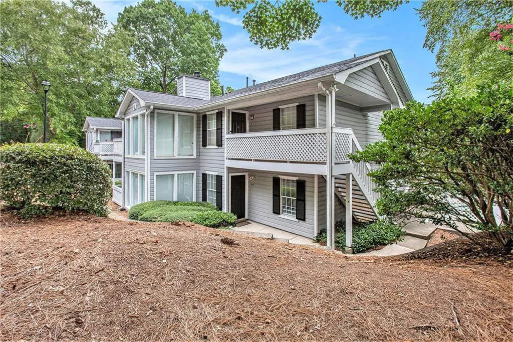 608 Natchez Trace, Atlanta, Georgia 30350, 2 Bedrooms Bedrooms, ,2 BathroomsBathrooms,Residential,Sold,608 Natchez Trace,7429195