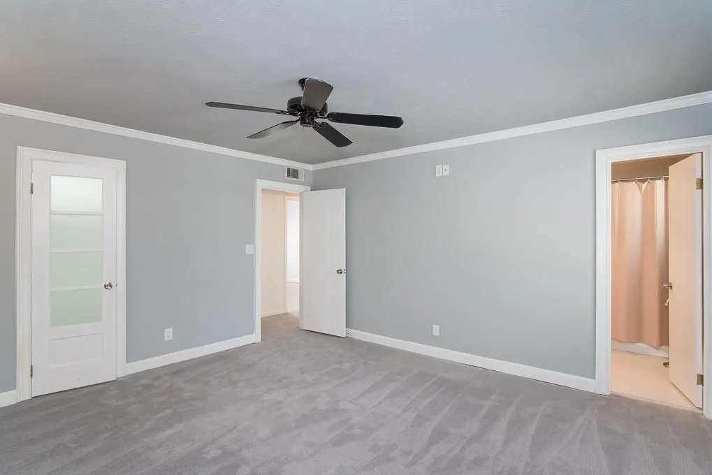 6700 Roswell Road Unit 6d, Sandy Springs, Georgia 30328, 3 Bedrooms Bedrooms, ,2 BathroomsBathrooms,Residential,Sold,6700 Roswell Road Unit 6d,5931801