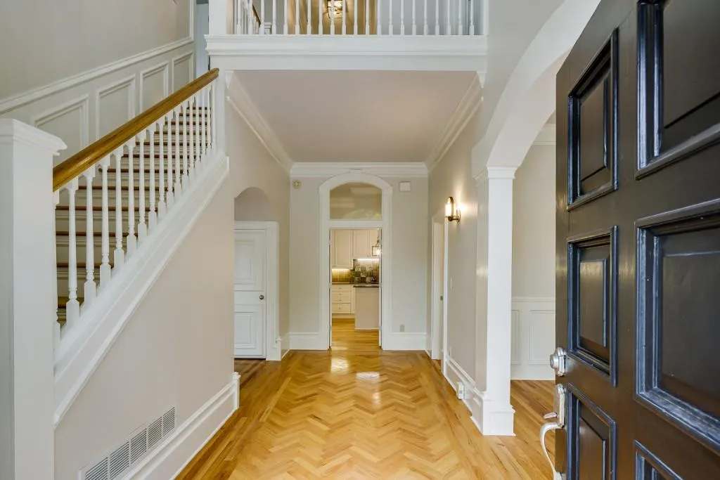 27 Greenland Trace, Atlanta, Georgia 30342, 3 Bedrooms Bedrooms, ,3 BathroomsBathrooms,Residential,Sold,27 Greenland Trace,7083953