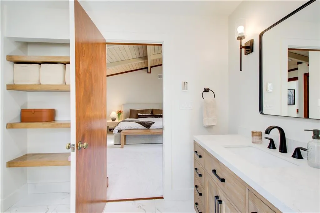 Beautiful new renovated primary bathroom