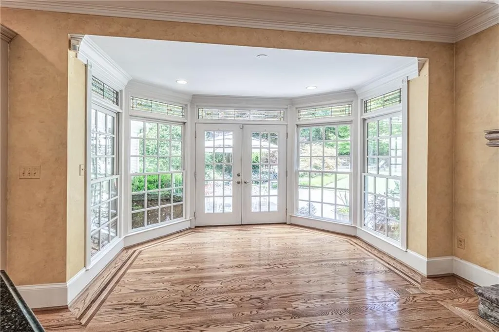 5695 Glen Errol Road, Sandy Springs, Georgia 30327, 7 Bedrooms Bedrooms, ,6 BathroomsBathrooms,Residential,Sold,5695 Glen Errol Road,6917834