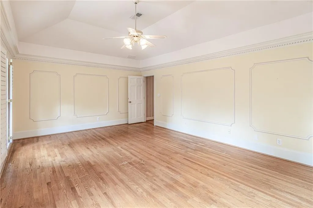 5695 Glen Errol Road, Sandy Springs, Georgia 30327, 7 Bedrooms Bedrooms, ,6 BathroomsBathrooms,Residential,Sold,5695 Glen Errol Road,6917834