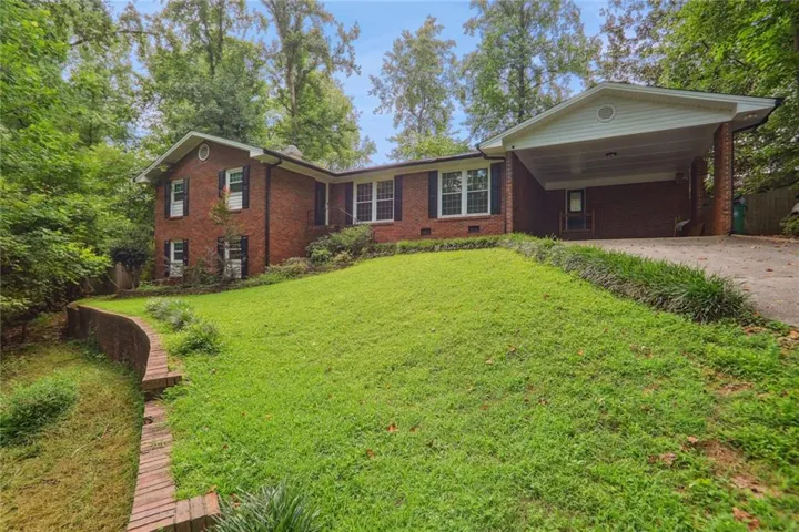 3315 N Embry Circle, Atlanta, Georgia 30341