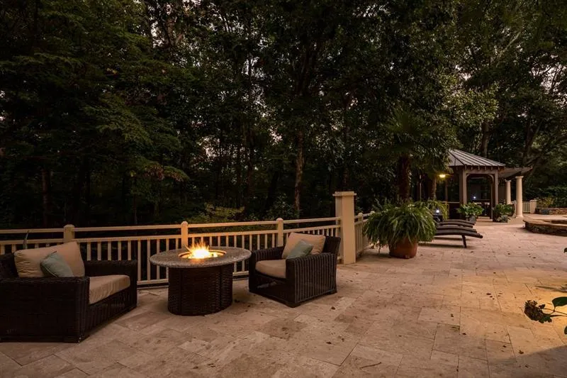 7605 Treeridge Court, Sandy Springs, Georgia 30350, 7 Bedrooms Bedrooms, ,5 BathroomsBathrooms,Residential,Sold,7605 Treeridge Court,6827220