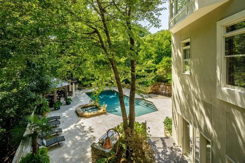 7605 Treeridge Court, Sandy Springs, Georgia 30350, 7 Bedrooms Bedrooms, ,5 BathroomsBathrooms,Residential,Sold,7605 Treeridge Court,6827220
