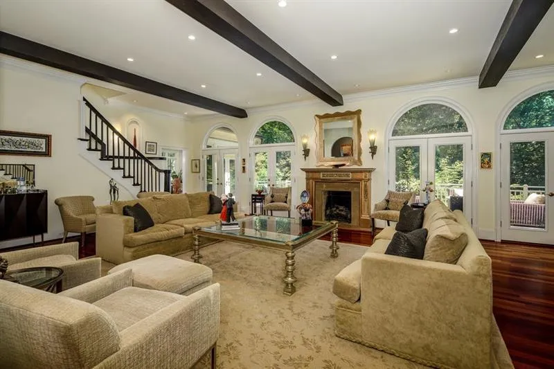 7605 Treeridge Court, Sandy Springs, Georgia 30350, 7 Bedrooms Bedrooms, ,5 BathroomsBathrooms,Residential,Sold,7605 Treeridge Court,6827220
