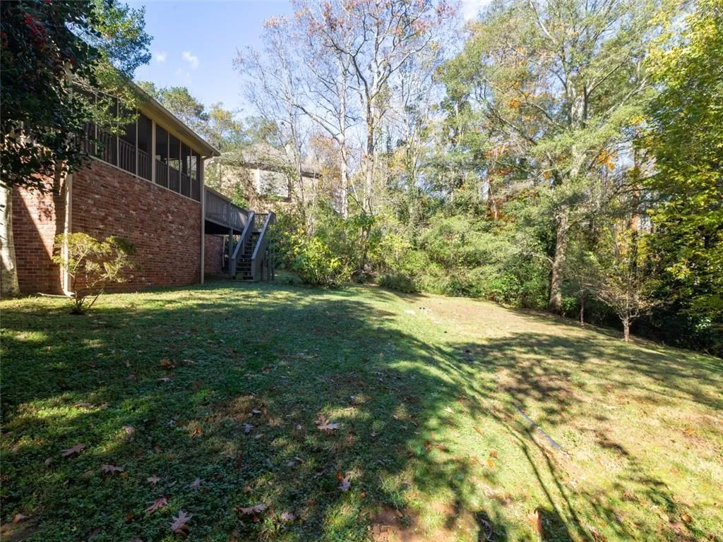 430 Elden Drive, Atlanta, Georgia 30342, 4 Bedrooms Bedrooms, ,2 BathroomsBathrooms,Residential,Sold,430 Elden Drive,7461797