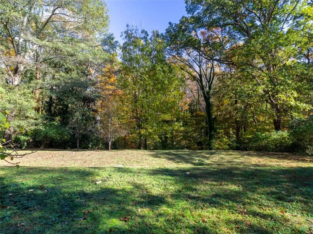 430 Elden Drive, Atlanta, Georgia 30342, 4 Bedrooms Bedrooms, ,2 BathroomsBathrooms,Residential,Sold,430 Elden Drive,7461797