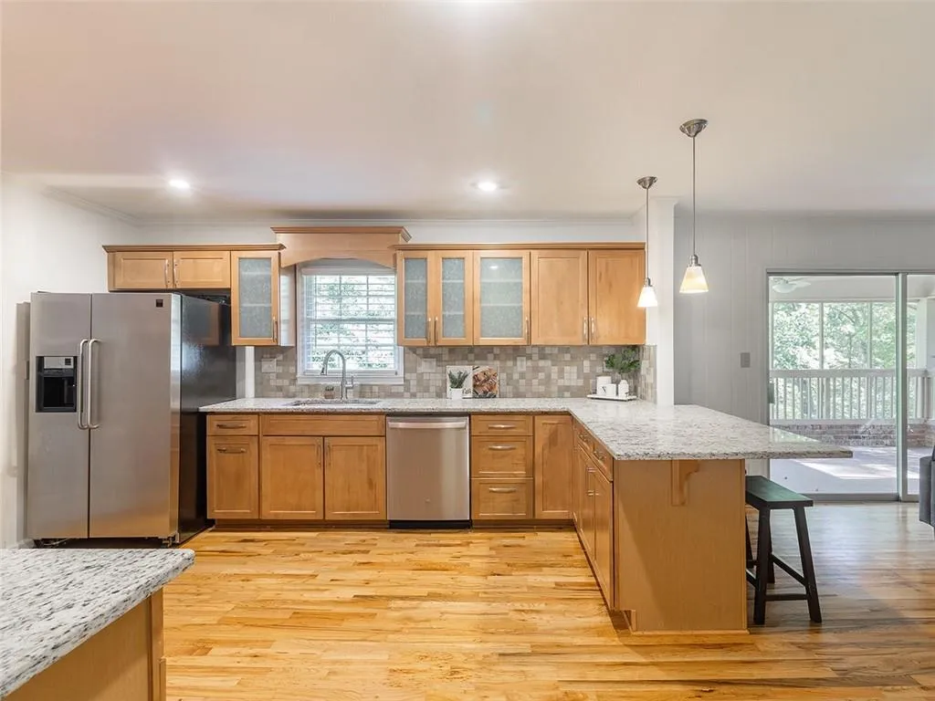 430 Elden Drive, Atlanta, Georgia 30342, 4 Bedrooms Bedrooms, ,2 BathroomsBathrooms,Residential,Sold,430 Elden Drive,7461797