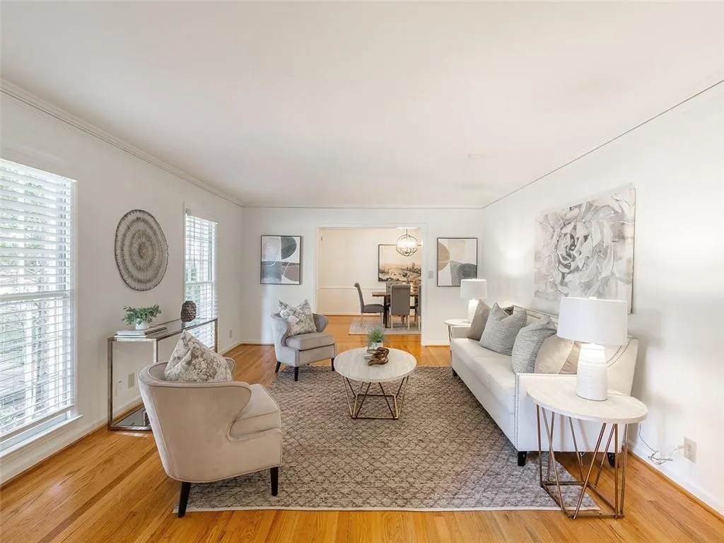 430 Elden Drive, Atlanta, Georgia 30342, 4 Bedrooms Bedrooms, ,2 BathroomsBathrooms,Residential,Sold,430 Elden Drive,7461797