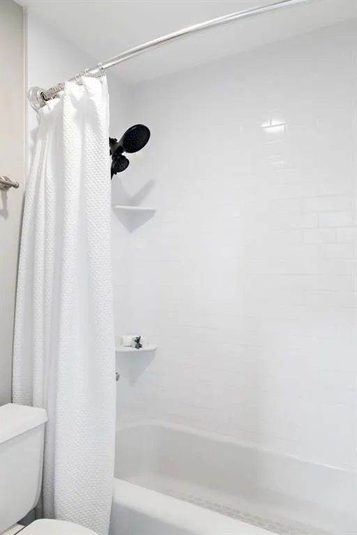 33 Forrest Place, Sandy Springs, Georgia 30328, 3 Bedrooms Bedrooms, ,2 BathroomsBathrooms,Residential,Sold,33 Forrest Place,7352864