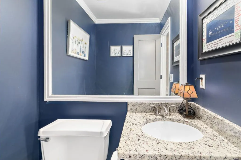 33 Forrest Place, Sandy Springs, Georgia 30328, 3 Bedrooms Bedrooms, ,2 BathroomsBathrooms,Residential,Sold,33 Forrest Place,7352864