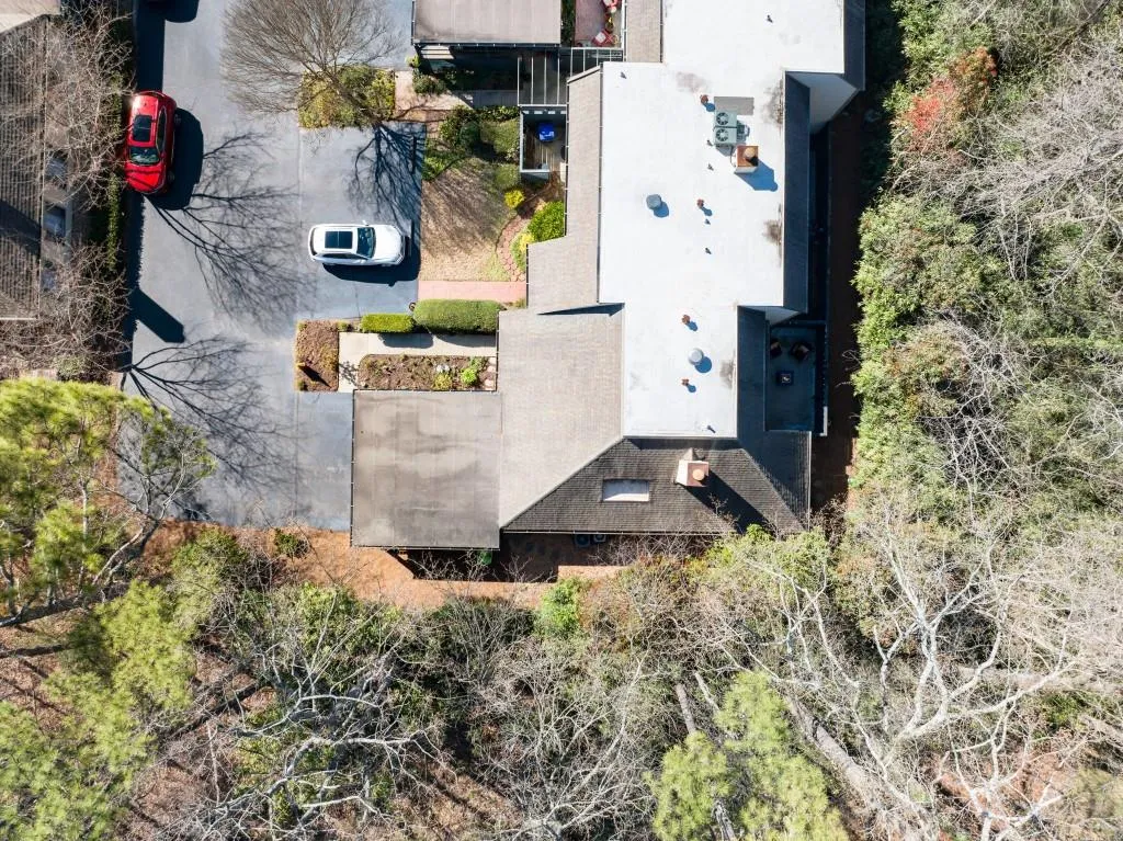 33 Forrest Place, Sandy Springs, Georgia 30328, 3 Bedrooms Bedrooms, ,2 BathroomsBathrooms,Residential,Sold,33 Forrest Place,7352864