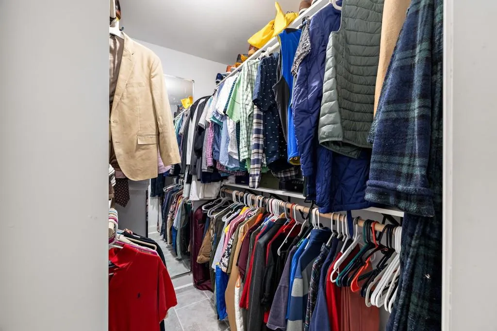 33 Forrest Place, Sandy Springs, Georgia 30328, 3 Bedrooms Bedrooms, ,2 BathroomsBathrooms,Residential,Sold,33 Forrest Place,7352864