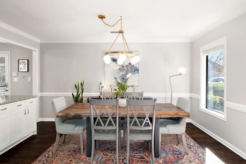 33 Forrest Place, Sandy Springs, Georgia 30328, 3 Bedrooms Bedrooms, ,2 BathroomsBathrooms,Residential,Sold,33 Forrest Place,7352864