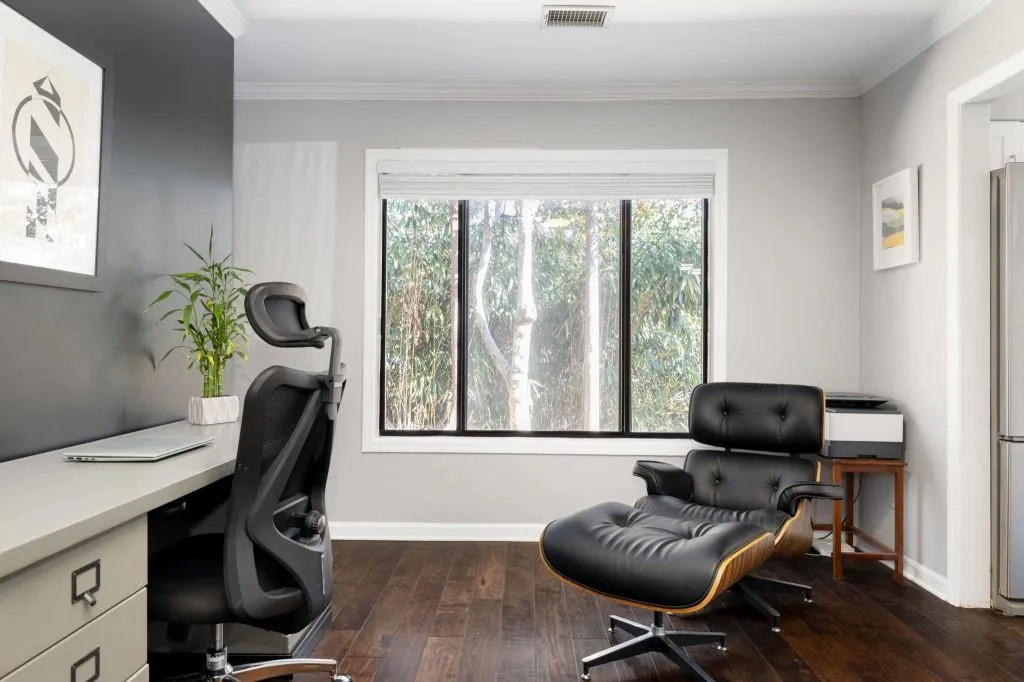 33 Forrest Place, Sandy Springs, Georgia 30328, 3 Bedrooms Bedrooms, ,2 BathroomsBathrooms,Residential,Sold,33 Forrest Place,7352864