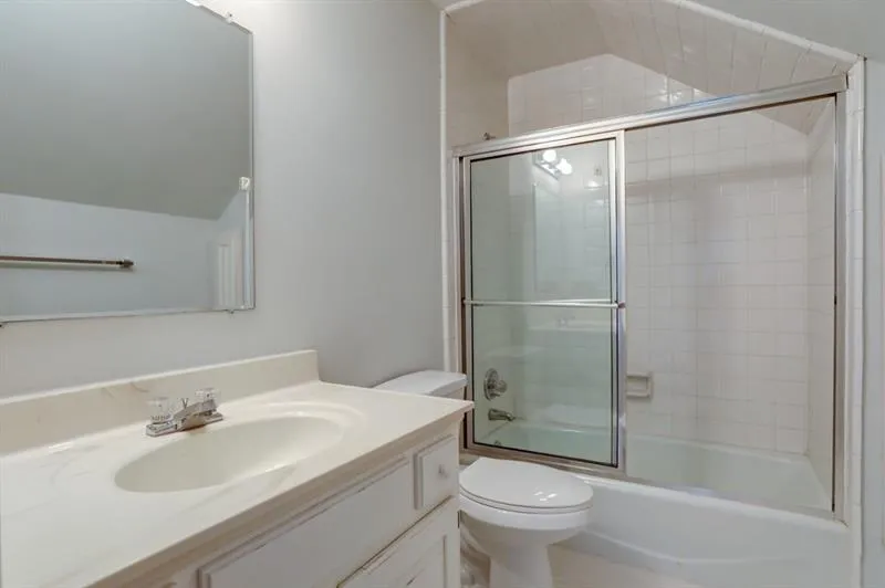 7155 Roswell Road Ne Unit 39, Atlanta, Georgia 30328, 3 Bedrooms Bedrooms, ,3 BathroomsBathrooms,Residential,Sold,7155 Roswell Road Ne Unit 39,6634106