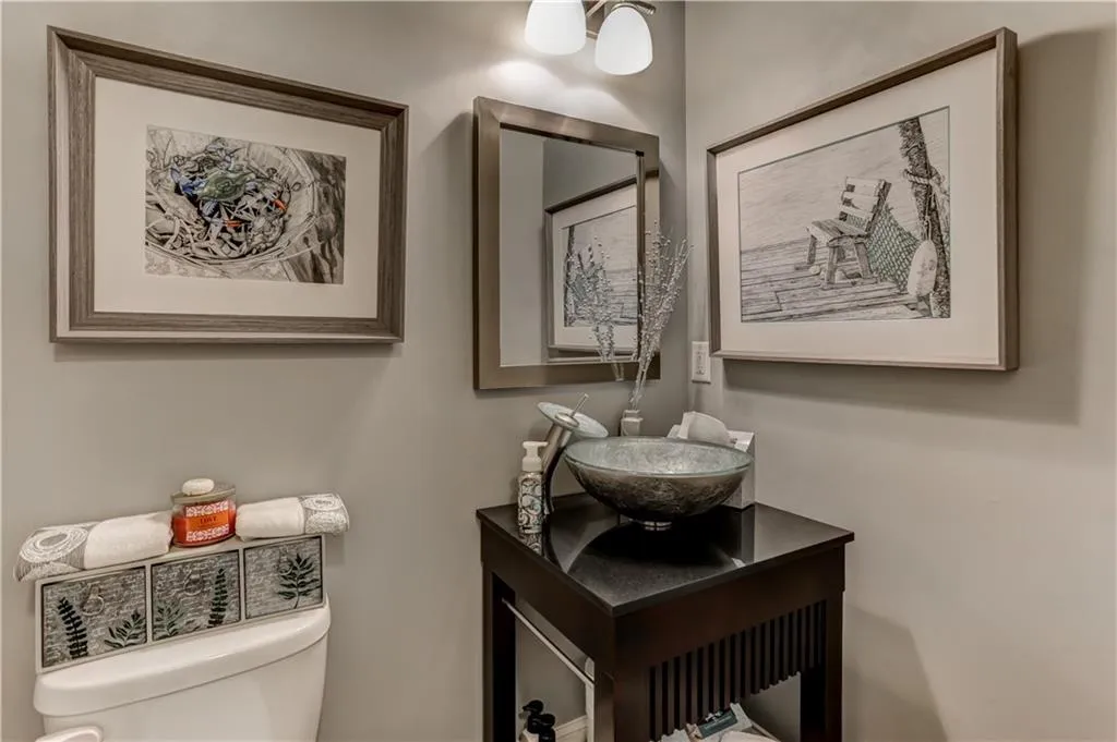 7670 Glisten Avenue Unit 7670, Atlanta, Georgia 30328, 4 Bedrooms Bedrooms, ,3 BathroomsBathrooms,Residential,Sold,7670 Glisten Avenue Unit 7670,6020589