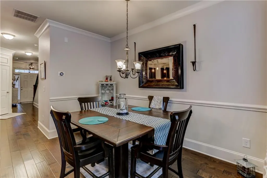 7670 Glisten Avenue Unit 7670, Atlanta, Georgia 30328, 4 Bedrooms Bedrooms, ,3 BathroomsBathrooms,Residential,Sold,7670 Glisten Avenue Unit 7670,6020589