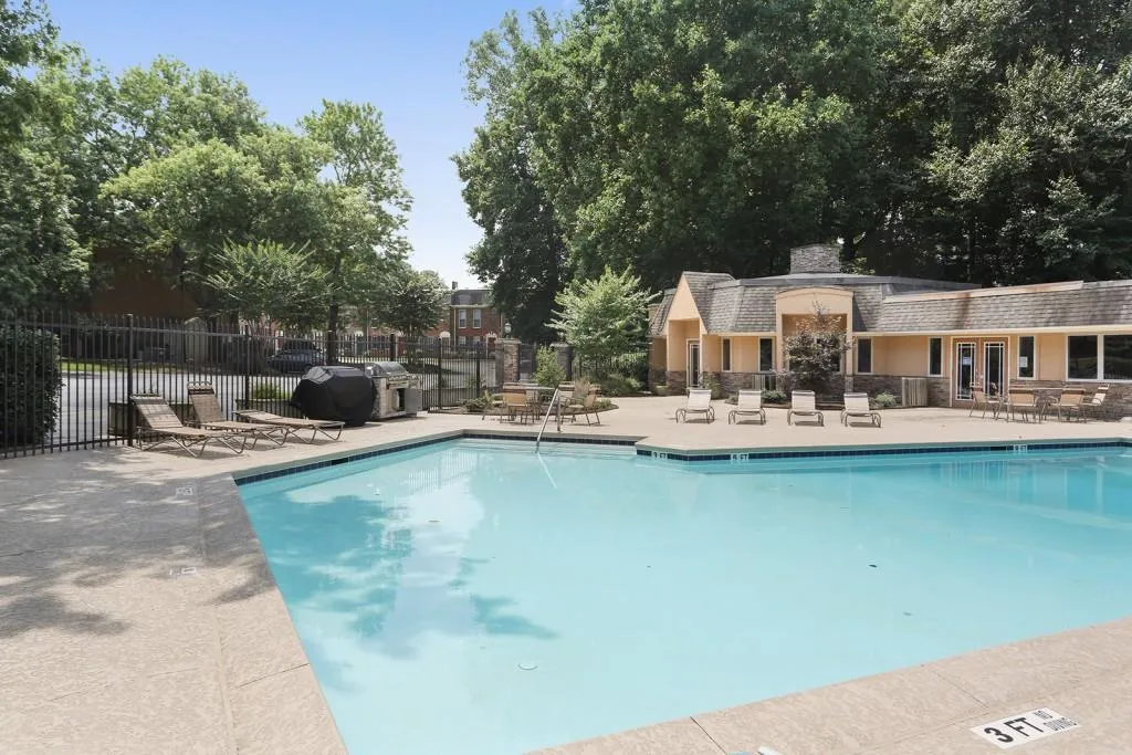 245 Winding River Drive Unit G, Sandy Springs, Georgia 30350, 2 Bedrooms Bedrooms, ,1 BathroomBathrooms,Residential,Sold,245 Winding River Drive Unit G,6050682