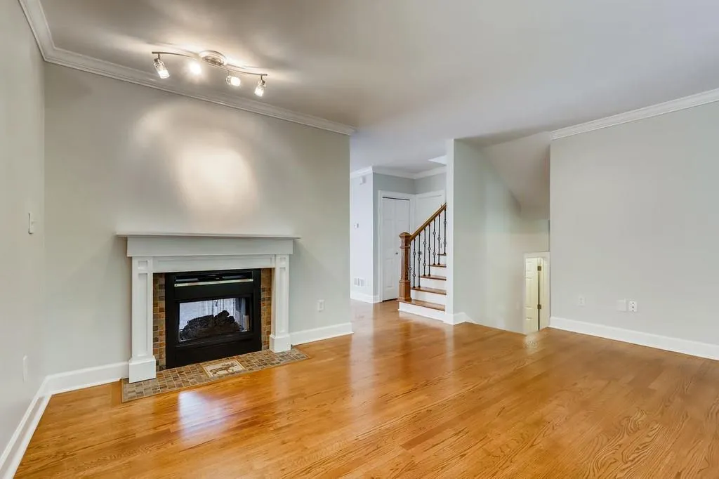 11 Westfair Court Unit 11, Sandy Springs, Georgia 30328, 3 Bedrooms Bedrooms, ,2 BathroomsBathrooms,Residential,Sold,11 Westfair Court Unit 11,6750293