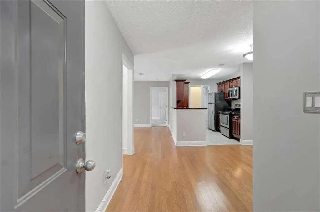 6209 Santa Fe Parkway, Sandy Springs, Georgia 30350, 2 Bedrooms Bedrooms, ,2 BathroomsBathrooms,Residential,Sold,6209 Santa Fe Parkway,7434822