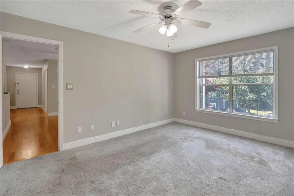 6209 Santa Fe Parkway, Sandy Springs, Georgia 30350, 2 Bedrooms Bedrooms, ,2 BathroomsBathrooms,Residential,Sold,6209 Santa Fe Parkway,7434822