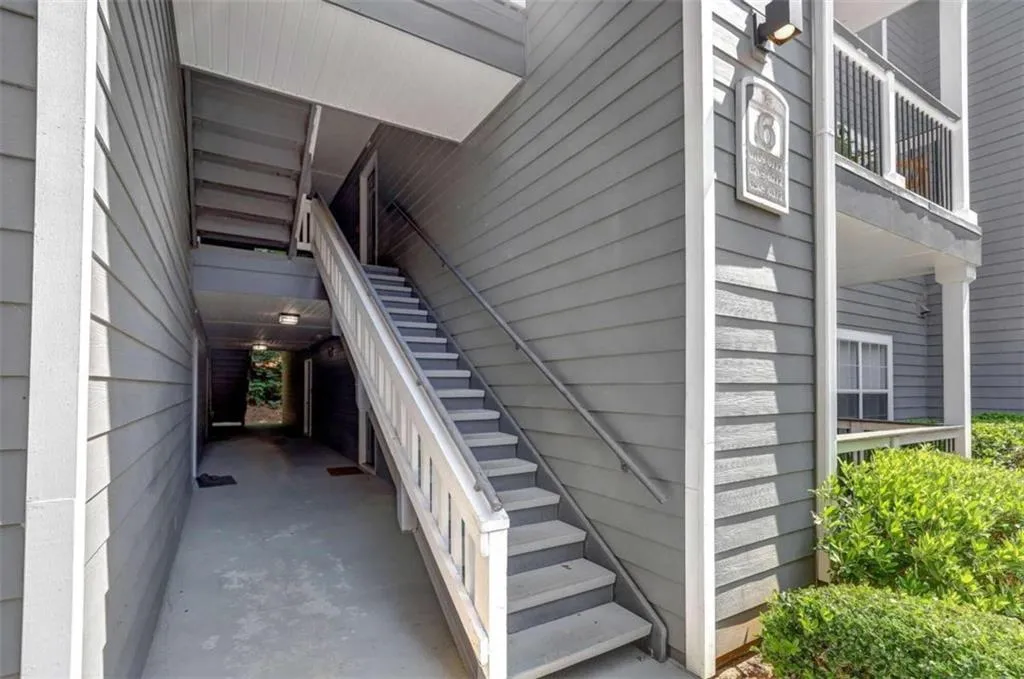 6209 Santa Fe Parkway, Sandy Springs, Georgia 30350, 2 Bedrooms Bedrooms, ,2 BathroomsBathrooms,Residential,Sold,6209 Santa Fe Parkway,7434822