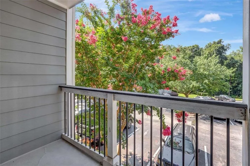 6209 Santa Fe Parkway, Sandy Springs, Georgia 30350, 2 Bedrooms Bedrooms, ,2 BathroomsBathrooms,Residential,Sold,6209 Santa Fe Parkway,7434822