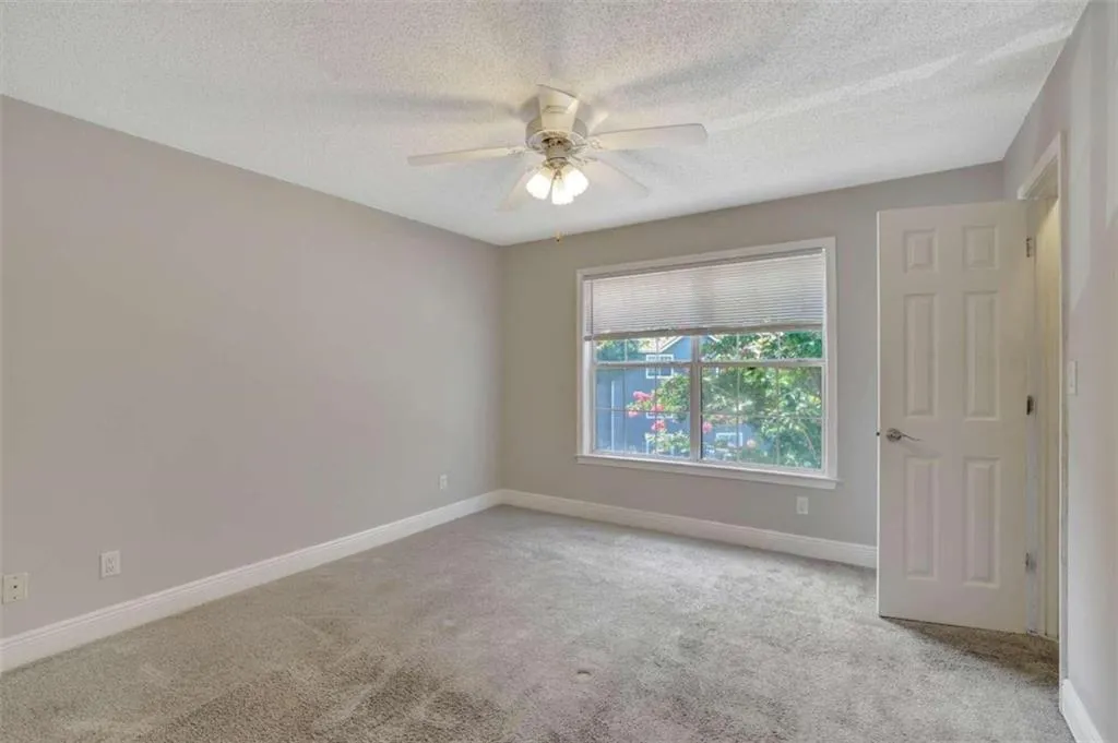 6209 Santa Fe Parkway, Sandy Springs, Georgia 30350, 2 Bedrooms Bedrooms, ,2 BathroomsBathrooms,Residential,Sold,6209 Santa Fe Parkway,7434822