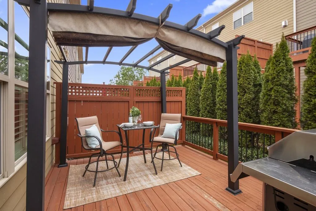 969 Thibideau Court, Atlanta, Georgia 30328, 3 Bedrooms Bedrooms, ,3 BathroomsBathrooms,Residential,Sold,969 Thibideau Court,6676001