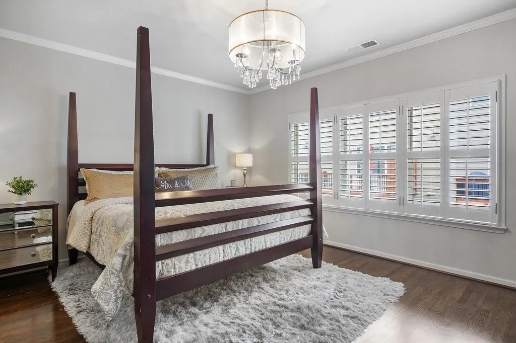 969 Thibideau Court, Atlanta, Georgia 30328, 3 Bedrooms Bedrooms, ,3 BathroomsBathrooms,Residential,Sold,969 Thibideau Court,6676001