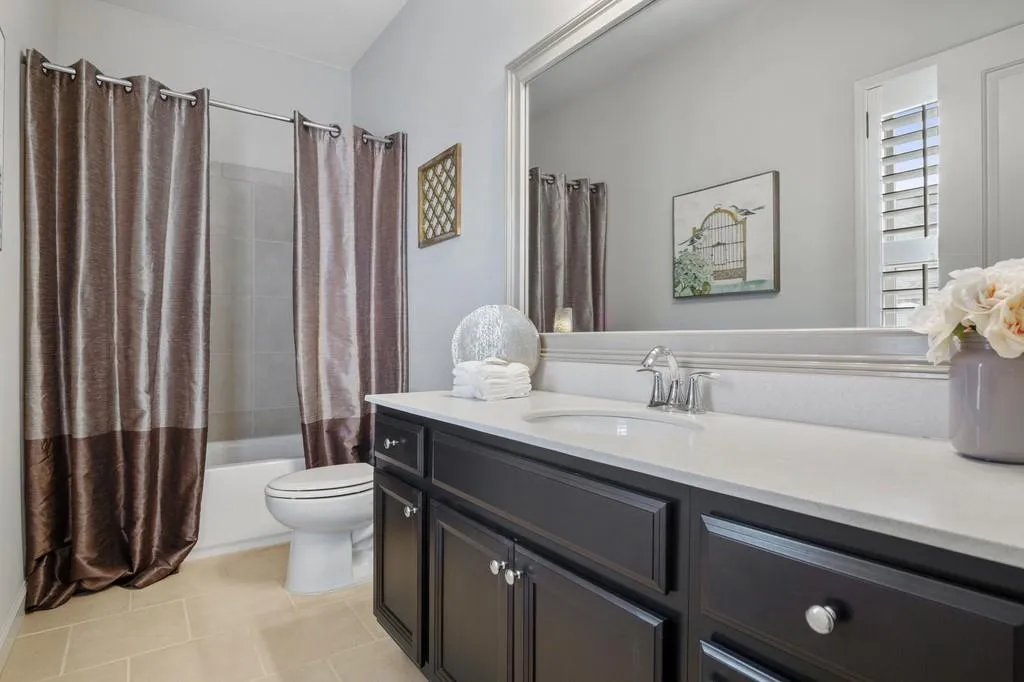 969 Thibideau Court, Atlanta, Georgia 30328, 3 Bedrooms Bedrooms, ,3 BathroomsBathrooms,Residential,Sold,969 Thibideau Court,6676001