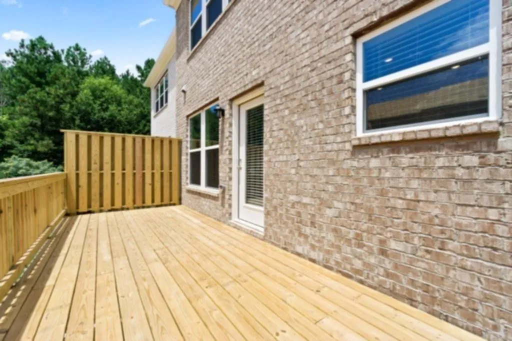 373 Provenance Drive, Sandy Springs, Georgia 30328, 4 Bedrooms Bedrooms, ,3 BathroomsBathrooms,Residential,Sold,373 Provenance Drive,6628478