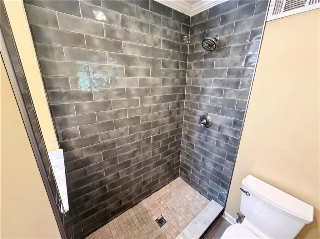 27 Chaumont Square Nw, Atlanta, Georgia 30327, 1 Bedroom Bedrooms, 0 ,1 BathroomBathrooms,Residential,For Sale,27 Chaumont Square Nw,7791353