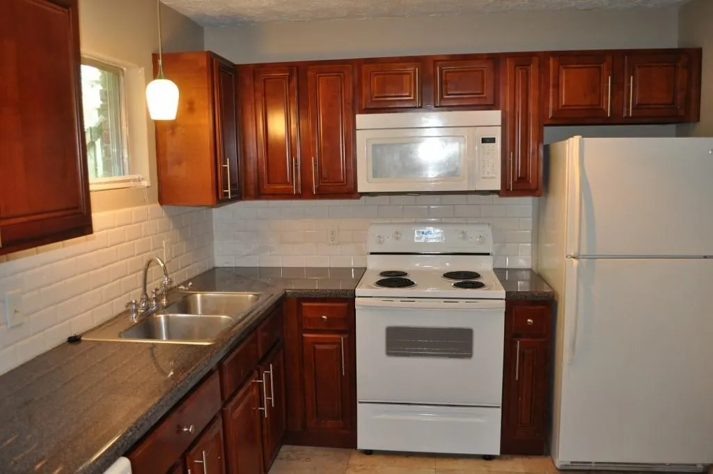 5534 Kingsport Drive, Atlanta, Georgia 30342, 3 Bedrooms Bedrooms, ,2 BathroomsBathrooms,Residential,Sold,5534 Kingsport Drive,6821852