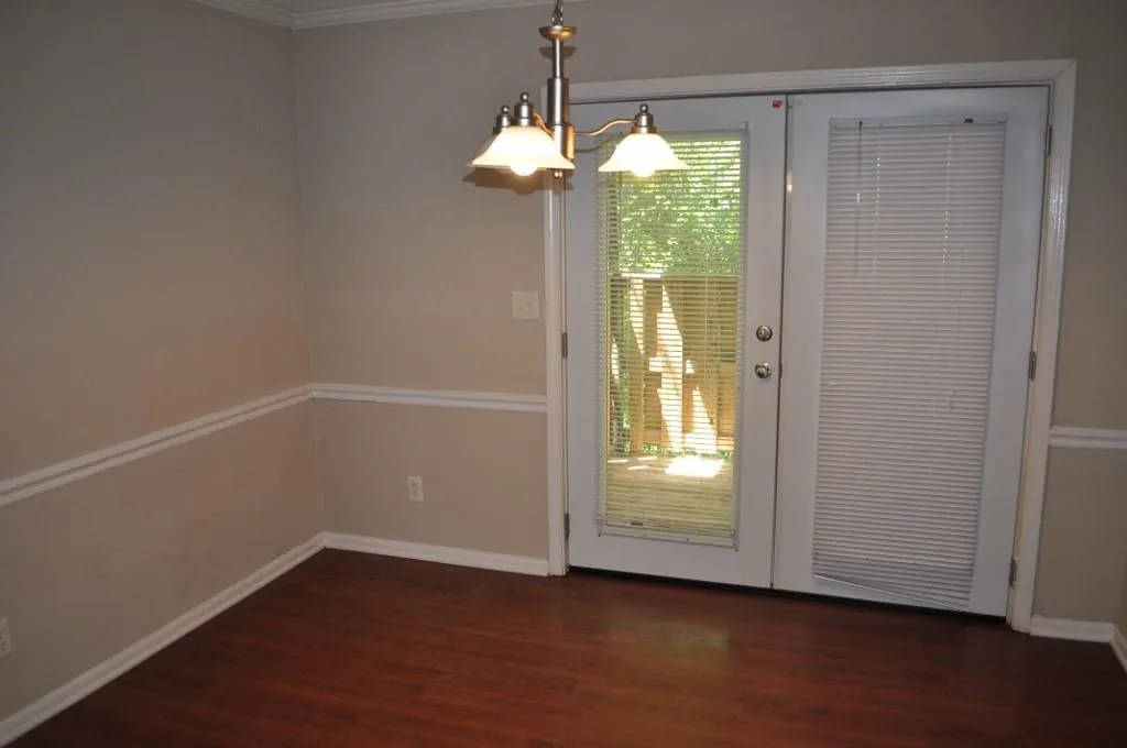 5534 Kingsport Drive, Atlanta, Georgia 30342, 3 Bedrooms Bedrooms, ,2 BathroomsBathrooms,Residential,Sold,5534 Kingsport Drive,6821852