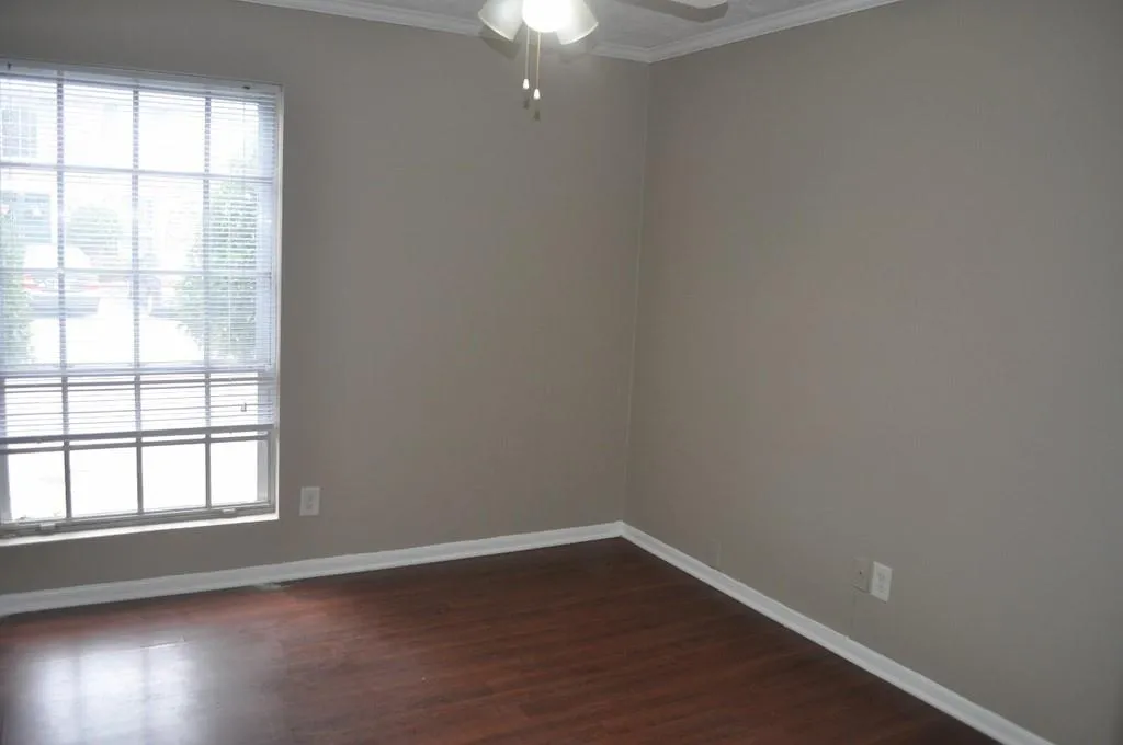 5534 Kingsport Drive, Atlanta, Georgia 30342, 3 Bedrooms Bedrooms, ,2 BathroomsBathrooms,Residential,Sold,5534 Kingsport Drive,6821852