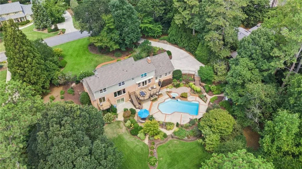 Nestled in hardwoods and privacy