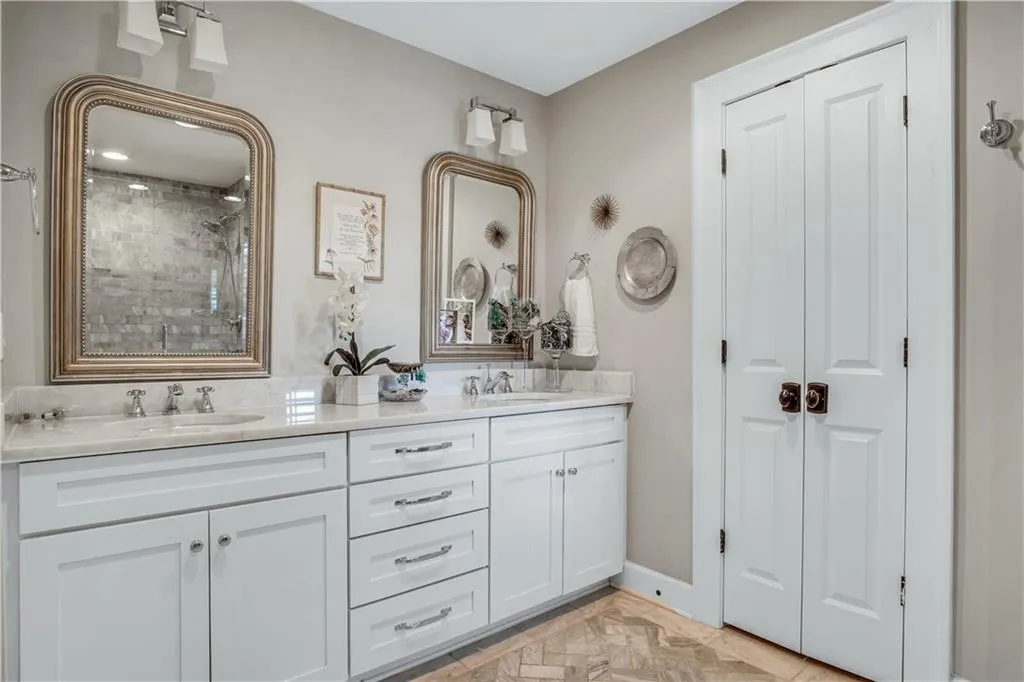 459 Carolwood Lane, Atlanta, Georgia 30342, 4 Bedrooms Bedrooms, ,3 BathroomsBathrooms,Residential,Sold,459 Carolwood Lane,6721092