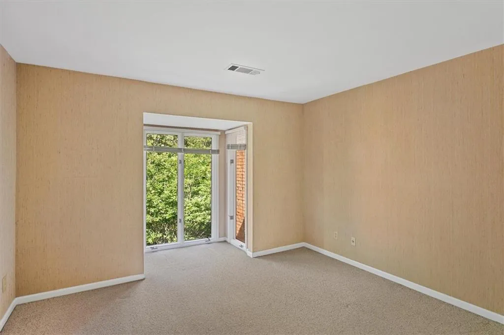 49 Willow Glen Ne, Atlanta, Georgia 30342, 4 Bedrooms Bedrooms, ,4 BathroomsBathrooms,Residential,Sold,49 Willow Glen Ne,7219076