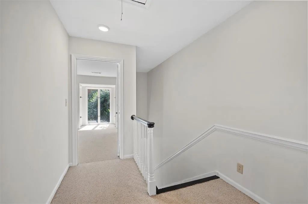 49 Willow Glen Ne, Atlanta, Georgia 30342, 4 Bedrooms Bedrooms, ,4 BathroomsBathrooms,Residential,Sold,49 Willow Glen Ne,7219076