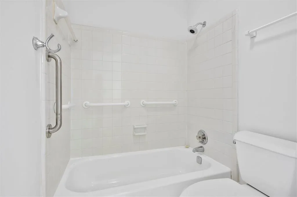 49 Willow Glen Ne, Atlanta, Georgia 30342, 4 Bedrooms Bedrooms, ,4 BathroomsBathrooms,Residential,Sold,49 Willow Glen Ne,7219076