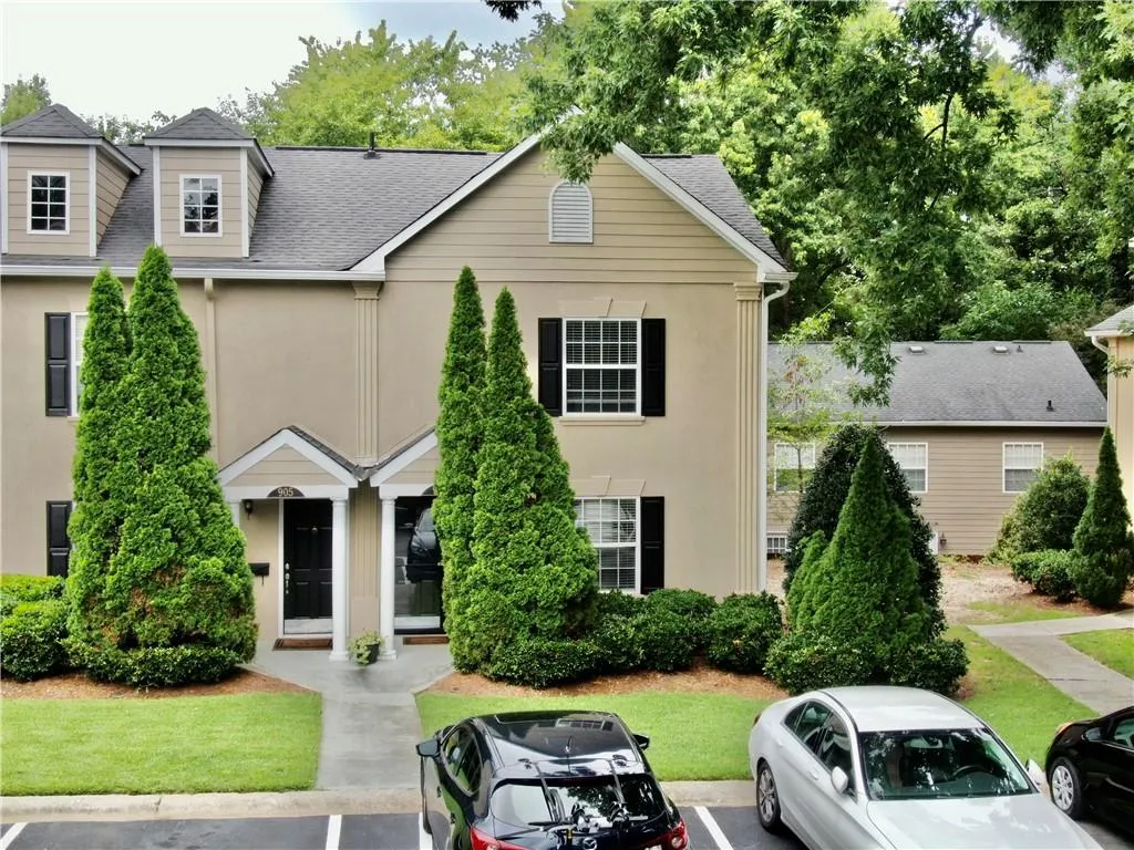 906 Brighton Point, Atlanta, Georgia 30328, 2 Bedrooms Bedrooms, ,2 BathroomsBathrooms,Residential,Sold,906 Brighton Point,7097638