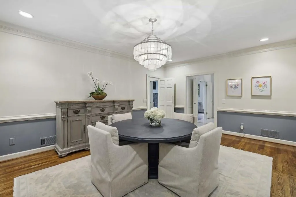 405 Ferry Landing Nw, Sandy Springs, Georgia 30328, 4 Bedrooms Bedrooms, ,3 BathroomsBathrooms,Residential,For Sale,405 Ferry Landing Nw,7621249