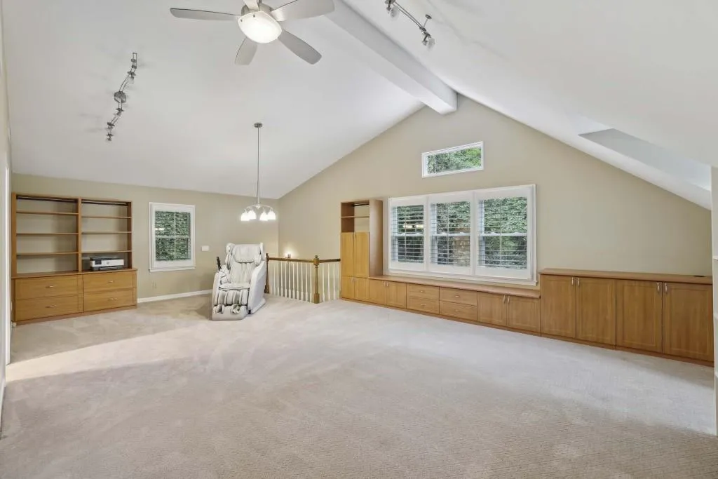 405 Ferry Landing Nw, Sandy Springs, Georgia 30328, 4 Bedrooms Bedrooms, ,3 BathroomsBathrooms,Residential,For Sale,405 Ferry Landing Nw,7621249