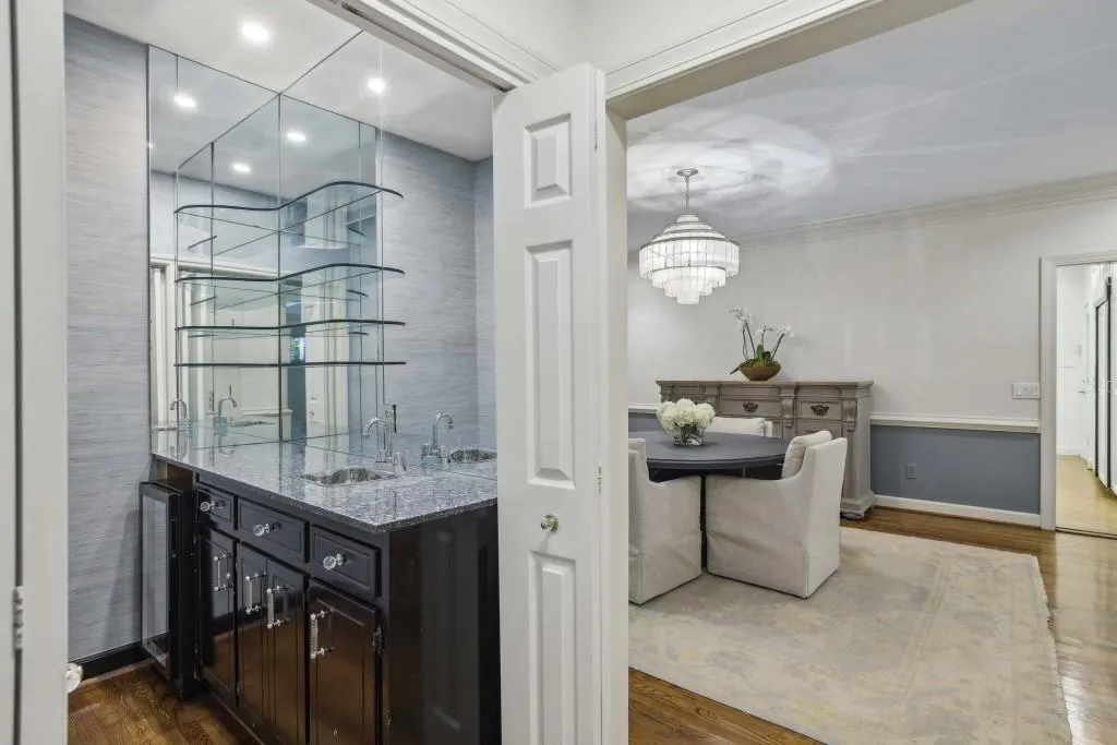 405 Ferry Landing Nw, Sandy Springs, Georgia 30328, 4 Bedrooms Bedrooms, ,3 BathroomsBathrooms,Residential,For Sale,405 Ferry Landing Nw,7621249