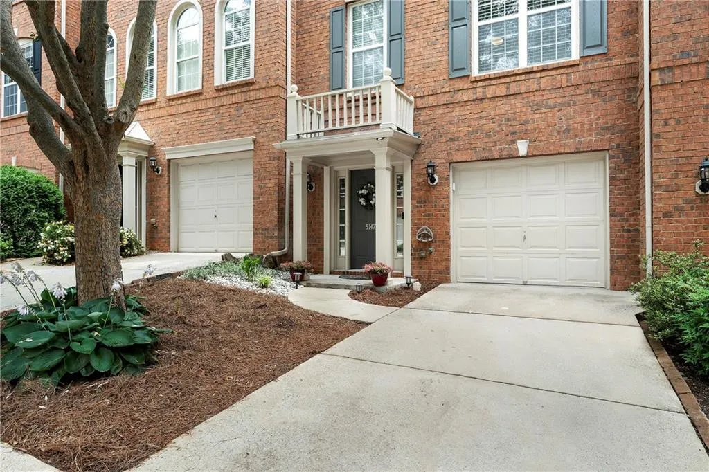 5147 Manerdale Drive Se Unit 5, Vinings, Georgia 30339, 4 Bedrooms Bedrooms, ,2 BathroomsBathrooms,Residential,For Sale,5147 Manerdale Drive Se Unit 5,7592443