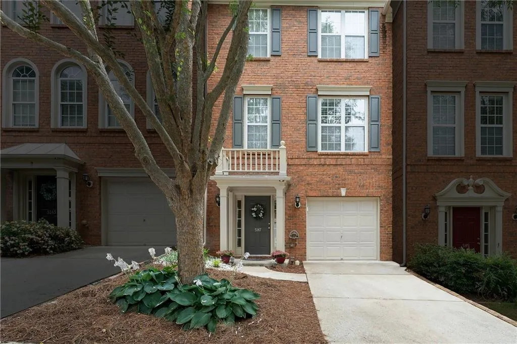 5147 Manerdale Drive Se Unit 5, Vinings, Georgia 30339, 4 Bedrooms Bedrooms, ,2 BathroomsBathrooms,Residential,For Sale,5147 Manerdale Drive Se Unit 5,7592443